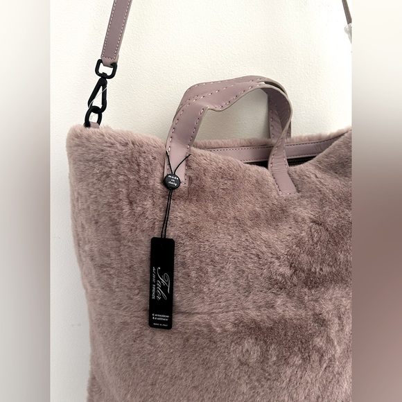 FALOR || Genuine Leather Real Lamb Fur Mauve Bag. - Picture 9 of 16